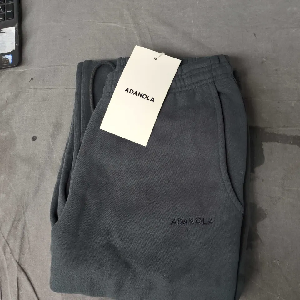 ADANOLA BRANDED STRAIGHT LEG SWEATPANTS – GRAPHITE GREY, TALL-M