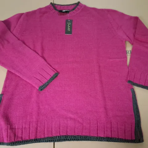 LOT OF APPROXIMATELY 8 BRAND NEW DESTELLO PINK JUMPERS - UK 12