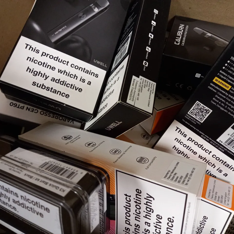 APPROXIMATELY 20 ASSORTED BOXED VAPING PRODUCTS TO INCLUDE UWELL CALIBURN A2 POD SYSTEM, VAPORESSO GEN PT80 S, GEEKVAPE ONE ETC.