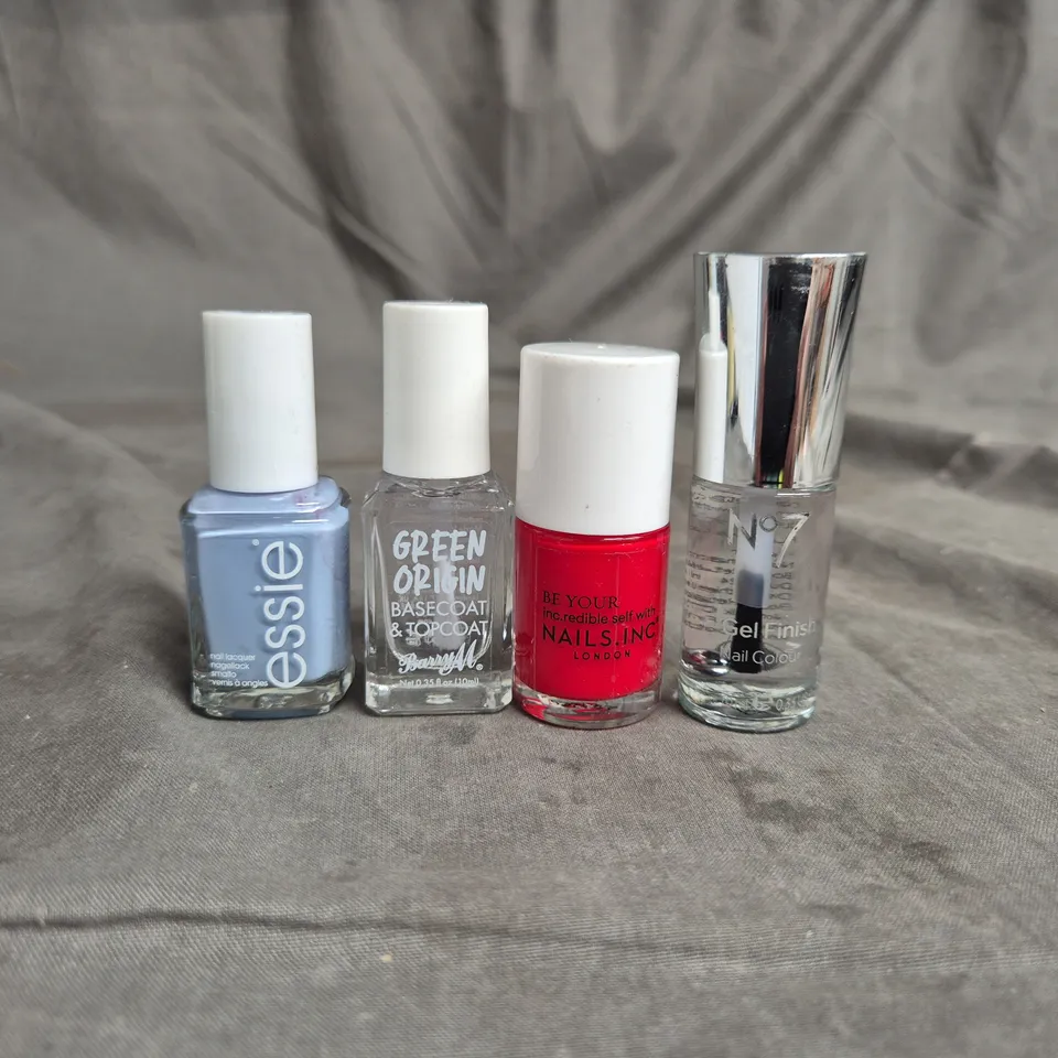 APPROXIMATELY 20 BOTTLES OF NAIL VARNISH TO INCLUDE NO7, BARRY M AND ESSIE