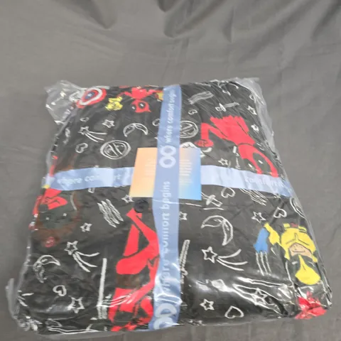 SEALED OODIE OVERSIZED HOODED BLANKET