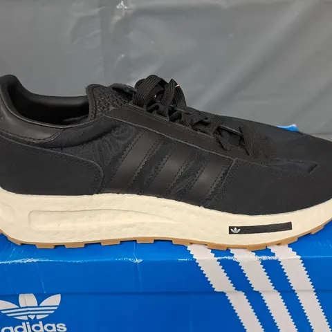 BOXED PAIR OF ADIDAS RETROPY E5 SHOES IN BLACK - UK 10.5