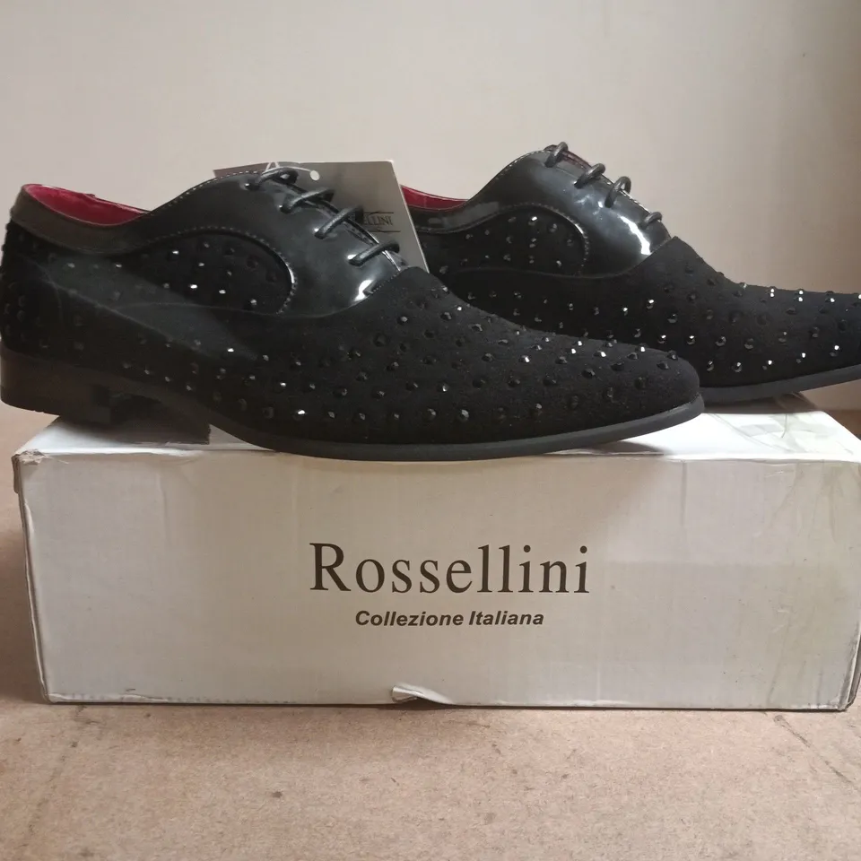 BOXED PAIR OF ROSSELLINI LAZIO BLACK SUEDE SHOES SIZE UK 10