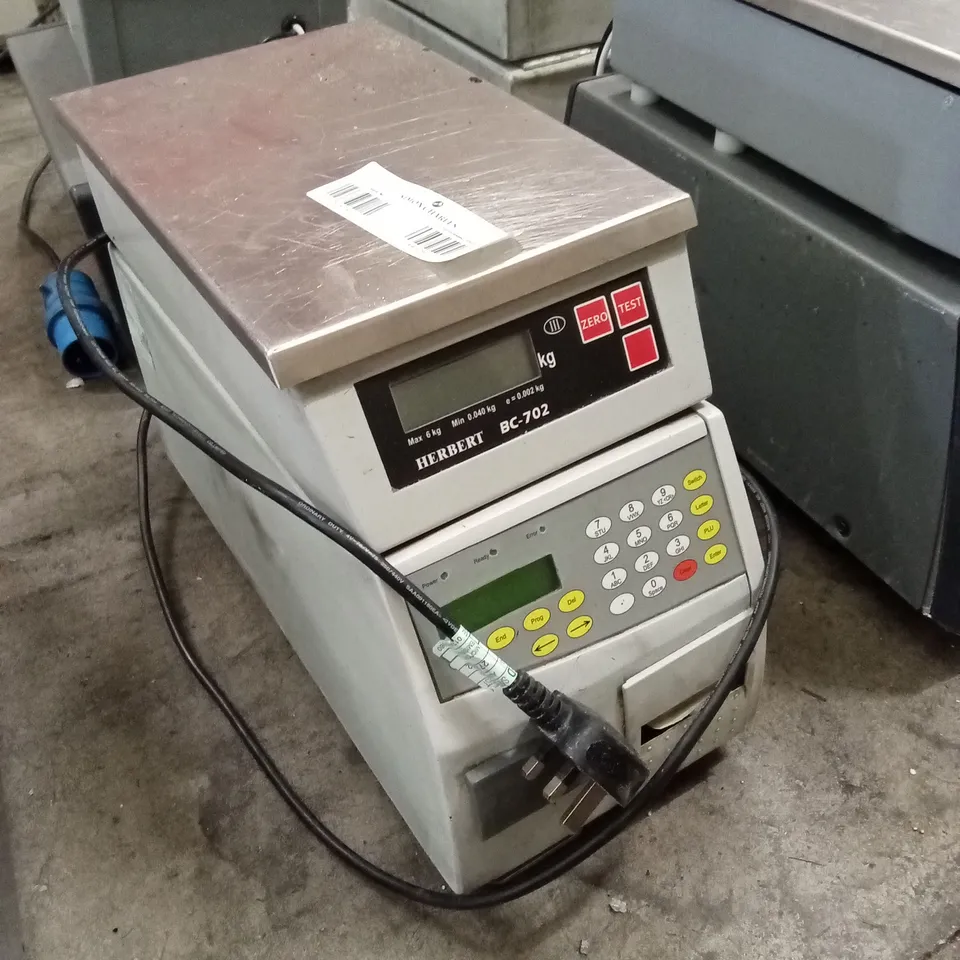 HERBERT BC-702 CHECK-WEIGHING SCALE & LABELER 