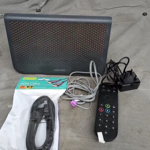 APPROXIMATELY 10 ASSORTED ELECTRICAL PRODUCTS TO INCLUDE PLUGS, TALKTALK HUB AND CABLES