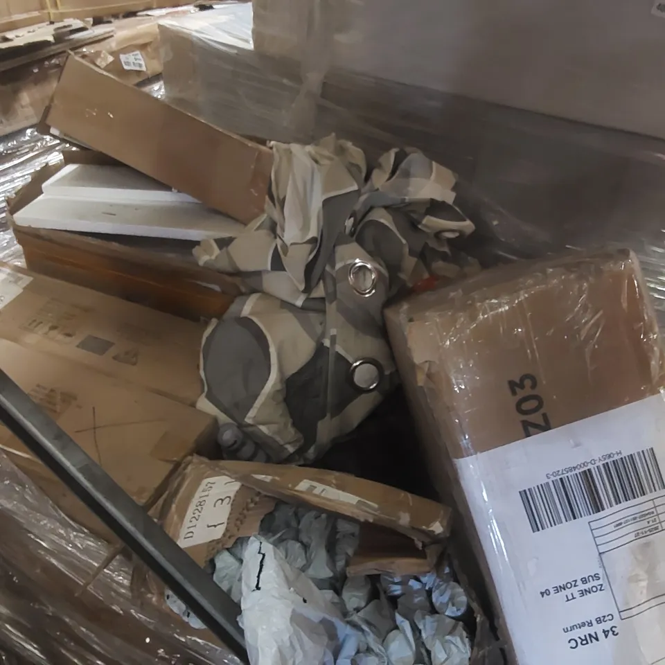 PALLET CONTAINING A LARGE QUANTITY OF ASSORTED ITEMS INCLUDING: CAT LITTER BOX, CURTAIN ECT
