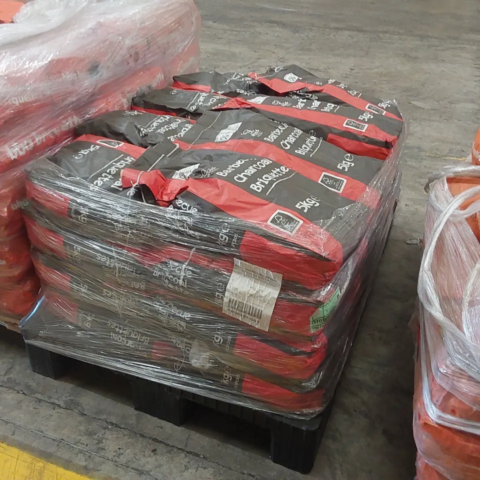PALLET CONTAINING A LARGE QUANTITY OF CHARCOAL BRIQUETTE BAGS 