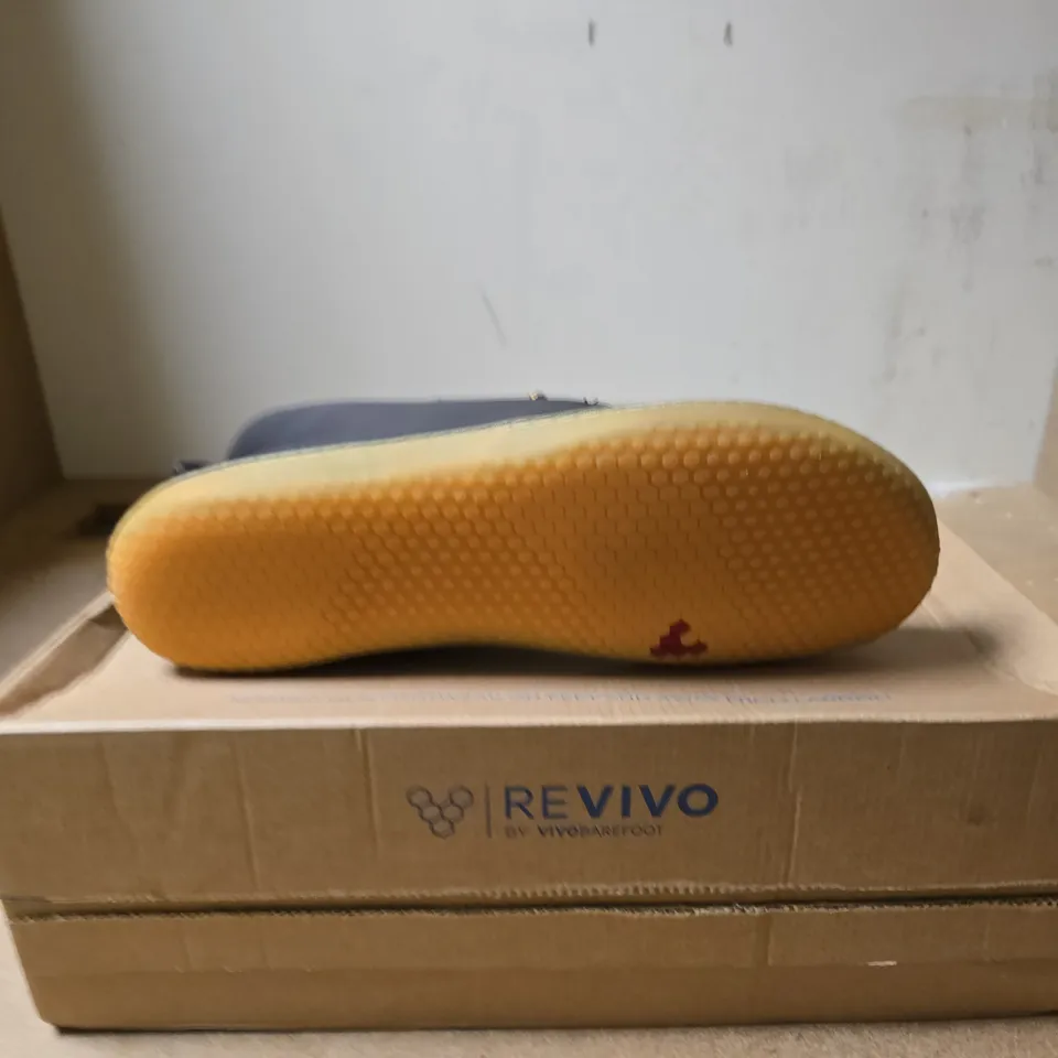 VIVOBAREFOOT REVIVO GOBI III MENS BRACKEN BOOTS – UK 9.5