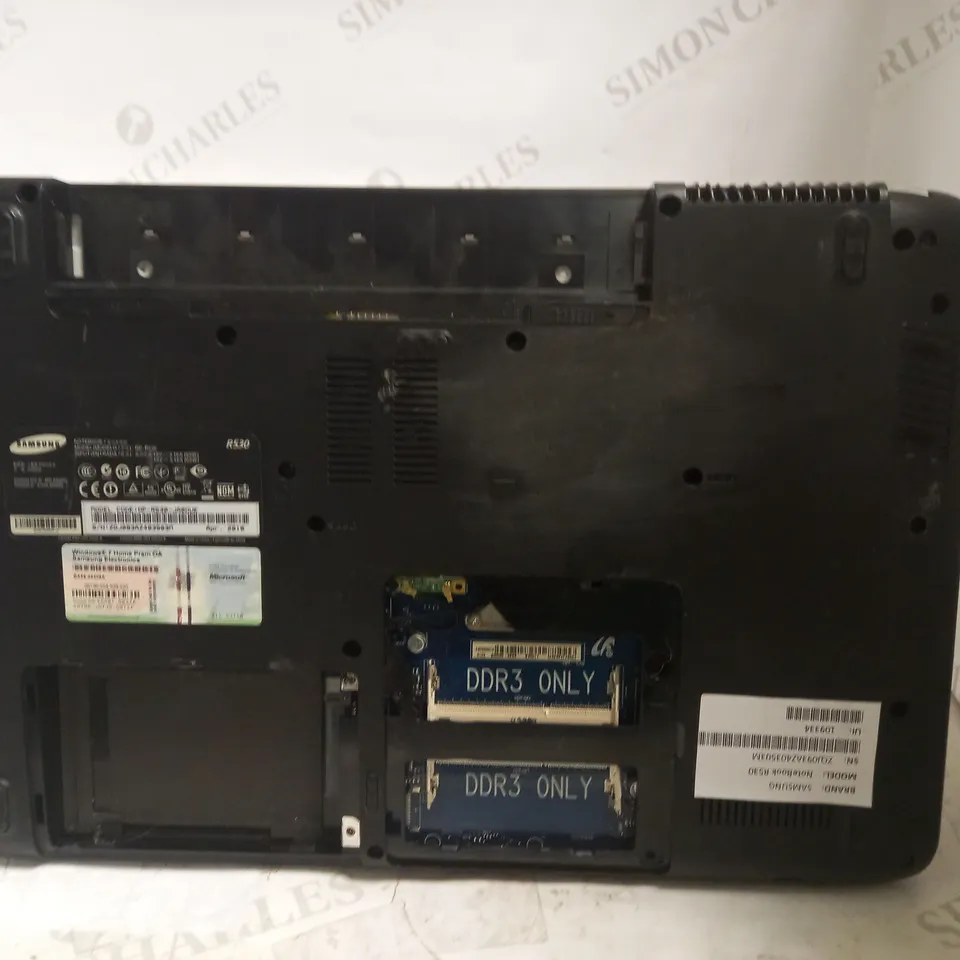 SMASUNG NOTEBOOK R530 LAPTOP