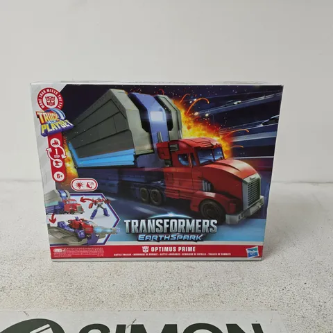 TRANSFORMERS EARTHSPARK OPTIMUS PRIME BATTLE TRUCK