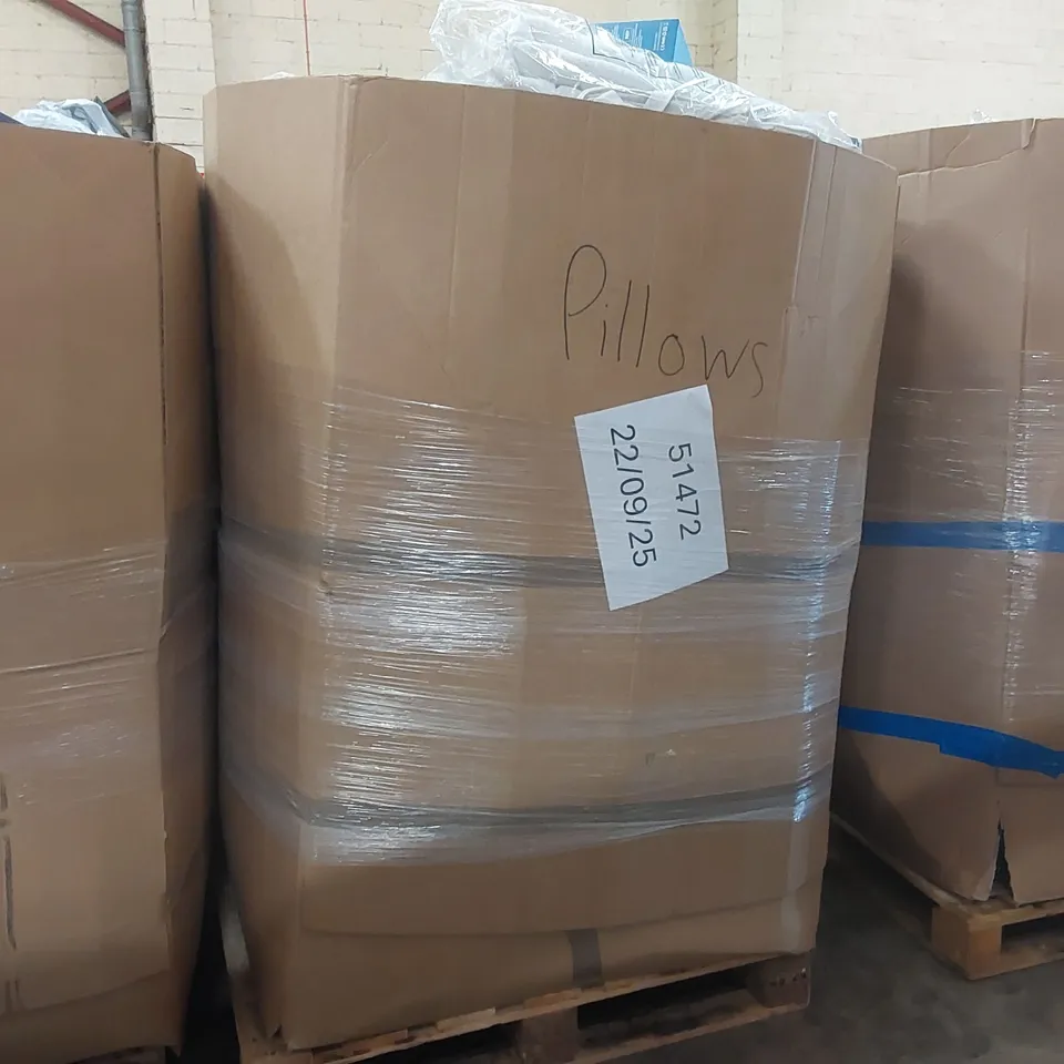 PALLET CONTAINING A VERY LARGE QUANTITY OF ASSORTED PILLOWS AND RELATED BEDDING/COMFORT PRODUCTS ECT