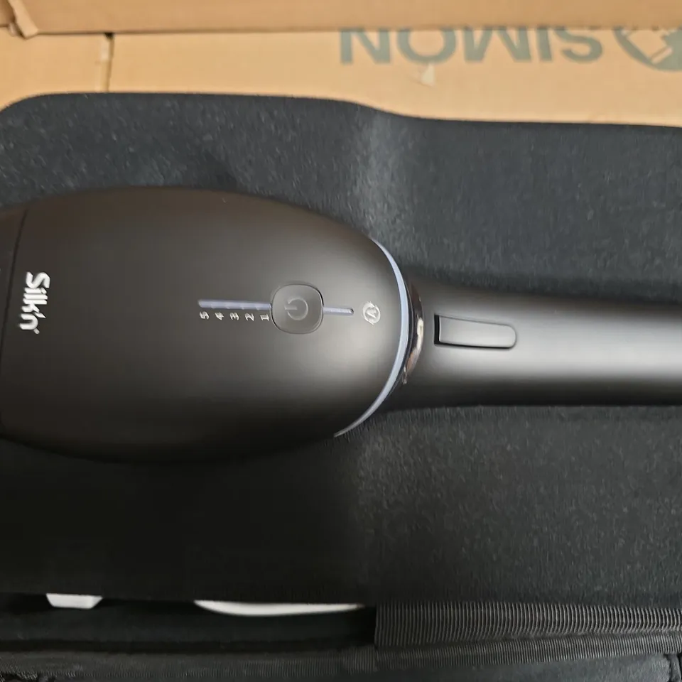 BOXED SILK'N 7 IPL DEVICE WITH ROTATABLE HEAD