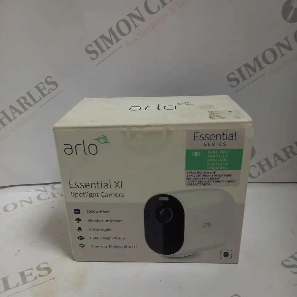 BOXED ARLO ESSENTIAL XL SPOTLIGHT CAMERA