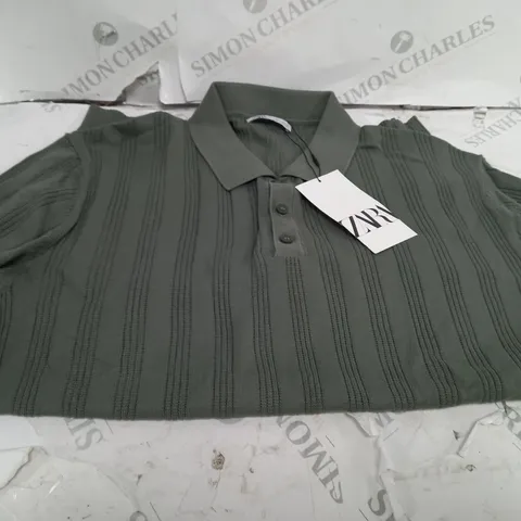 ZARA GREEN COLLARED SHIRT - SIZE LARGE