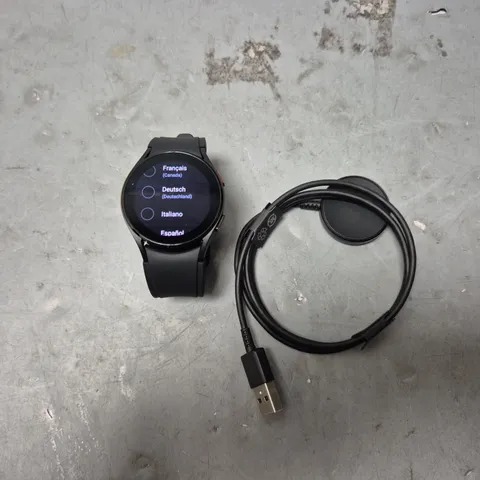 SAMSUNG GALAXY WATCH 4