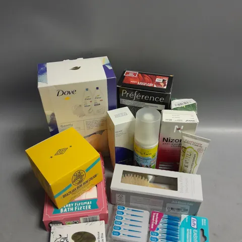 BOX OF APPROXIMATELY 15 COSMETIC ITEMS TO INCLUDE - SOL JANERO BRAZILIAN BUM BUM CREAM - PREFERANCE PERMANENT GEL HAIR COLOUR IN BRIGHT RED - JACK N' JILL NATURAL TOOTHPASTE ETC