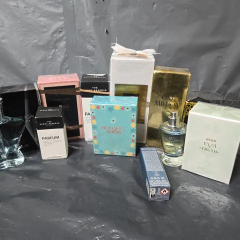APPROXIMATELY 15 ASSORTED FRAGRANCES TO INCLUDE AVON EVE TRUTH EAU DE PARFUM, BOUQUET BLOOM EAU DE PARFUM, REVOLUTION GODDESS EAU DE TOILETTE, ETC