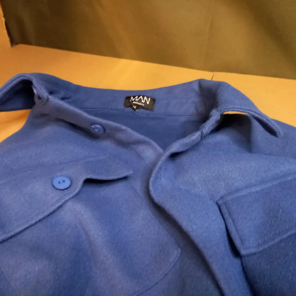 BOOHOOMAN POLYESTER BUTTONED FLEECE IN BLUE WITH WHITE STRIPES ON SLEEVES - L
