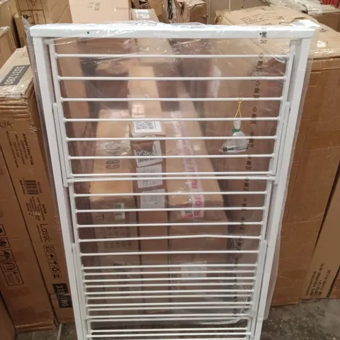 BOXED WALL MOUNTED DRYING MAIDEN - WHITE (1 BOX)