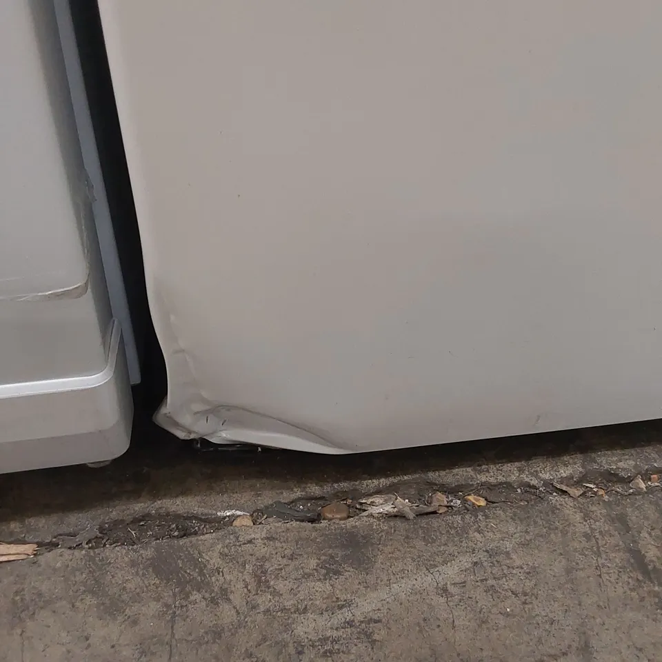 FRIDGEMASTER 82L FREESTANDING UNDER COUNTER FRIDGE IN WHITE WITH LED, MODEL: MUR4894E