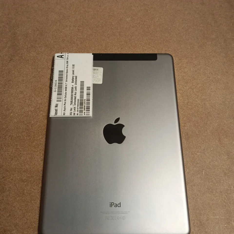 APPLE IPAD SPACE GREY , 9.7-INCH