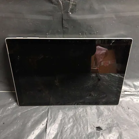 MICROSOFT SURFACE TABLET - MODEL UNSPECIFIED