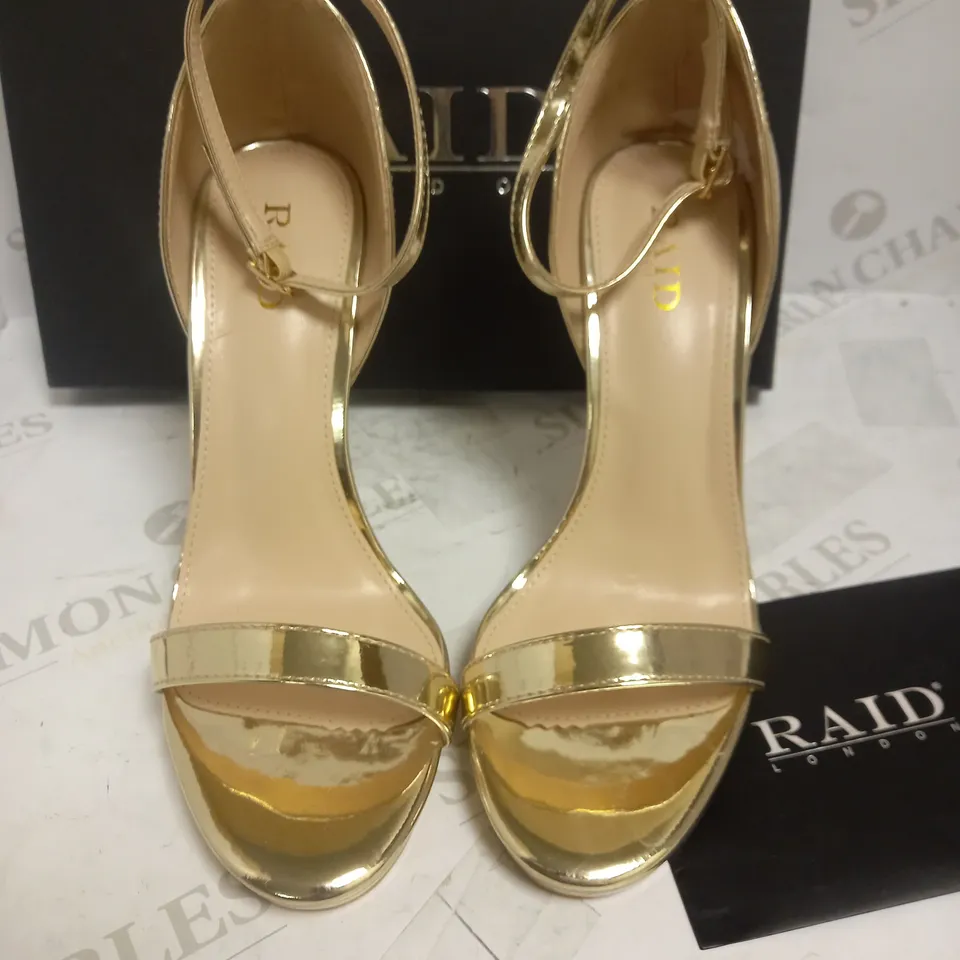 UK 5 RAID REAGAN STILETTO HEELED SANDAL - GOLD