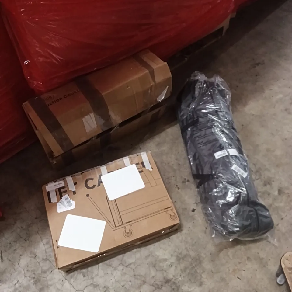 PALLET CONTAINING A LARGE QUANTITY OF ITEMS TO INCLUDE - PET CARRIER, INDUCTION COOKTOP, CAMPING TENT ETC