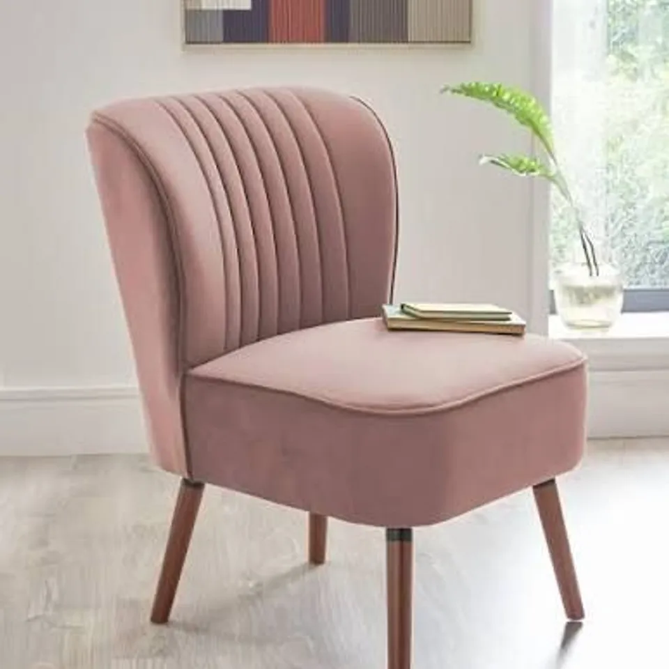 POPPY CHAIR - PINK