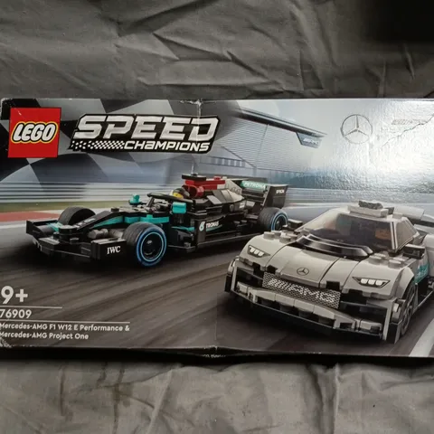 LEGO Speed Champions 76909 Mercedes-AMG F1 W12 E Performance & Mercedes-AMG Project One