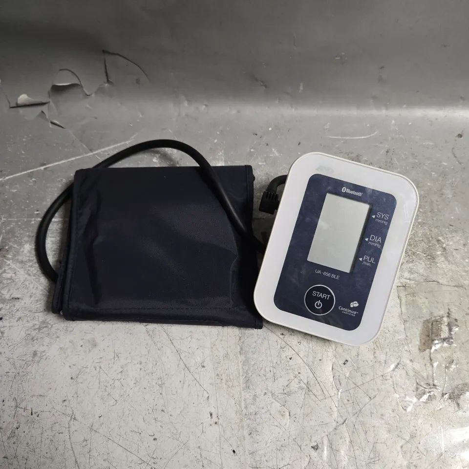 A&D MEDICAL BLOOD PRESSURE MONITOR 