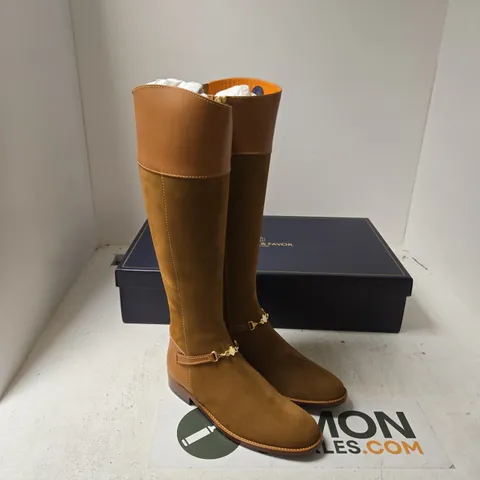 FAIRFAX & FAVOR KNEE-HIGH SUEDE BOOTS – TAN WITH GOLD HARDWARE UK 5