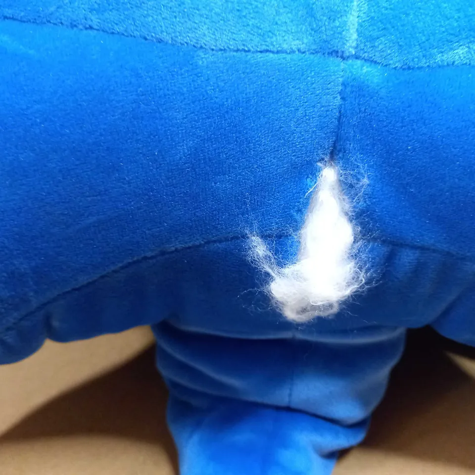 SONIC THE HEDGEHOG PLUSH