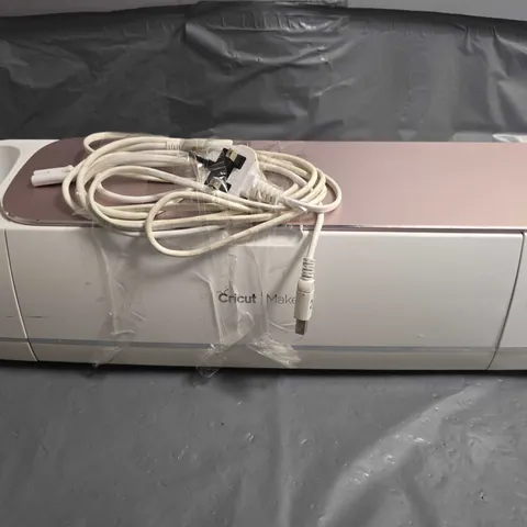 UNBOXED CRICUT MAKER