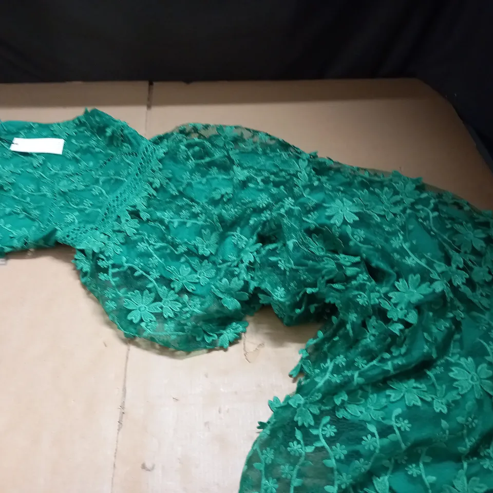 OASIS LACE TIERED HALTER NECK MIDI DRESS IN GREEN - 6