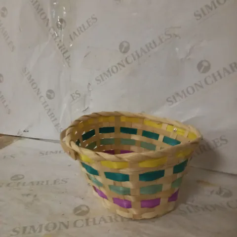 2 BOXES OF 12 BRAND NEW EASTER SMALL WICKER BASKETS (2 x 12)