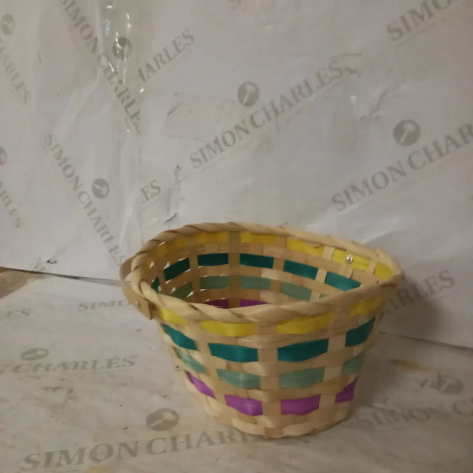 2 BOXES OF 12 BRAND NEW EASTER SMALL WICKER BASKETS (2 x 12)
