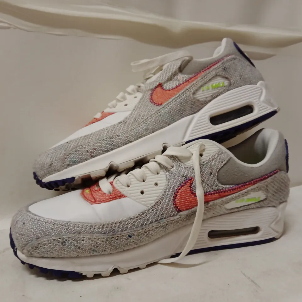 BOX TO CONTAIN APPROXIMATELY 8 PAIRS OF TRAINERS SIZES VARY
