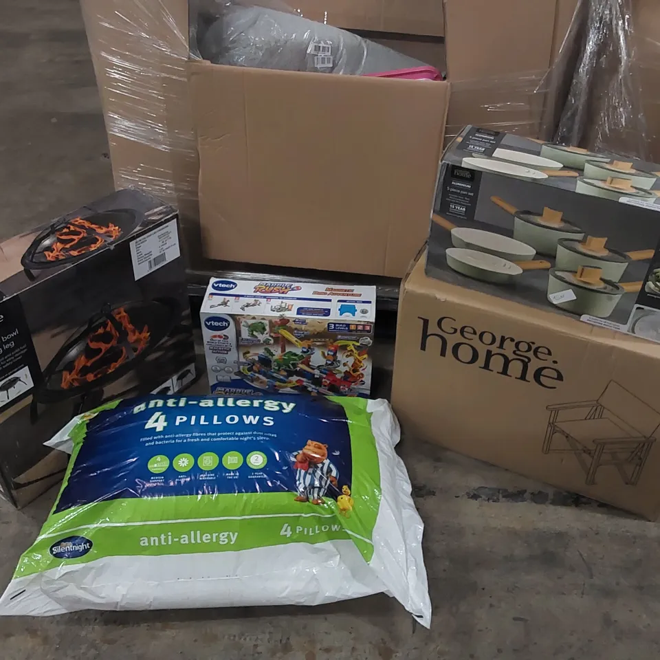 PALLET OF ASSORTED ITEMS INCLUDING: RUSSELL HOBBS STAINLESS STEEL COOKER HOOD, GARDEN DIRECTOR CHAIR, FIRE BOWL, SILENTNIGHT PILLOWS, MARBLE RUSH GAME, PAN SET ECT 