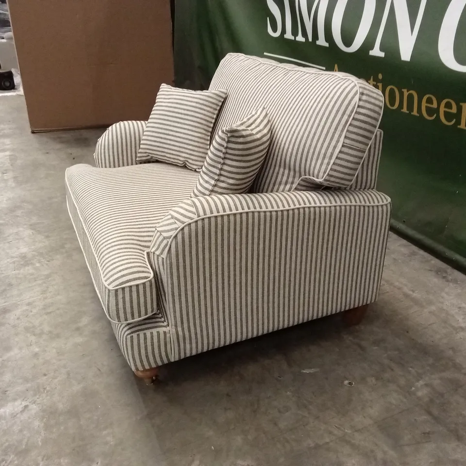 BAY STRIPE SNUGGLE CHAIR RRP £849