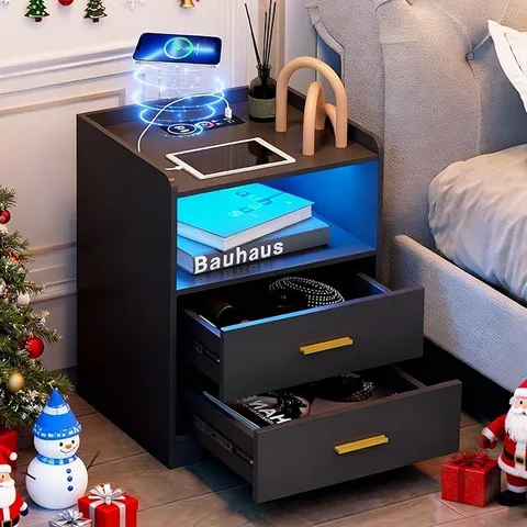 BOXED DNBSS LED NIGHTSTAND WITH CHARGING STATION - BLACK (1 BOX)