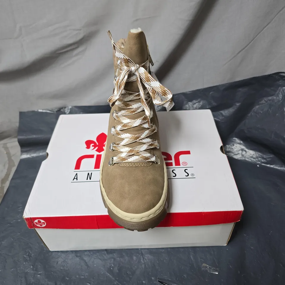 RIEKER WOMEN'S TAUPE HIKING BOOTS SIZE 39