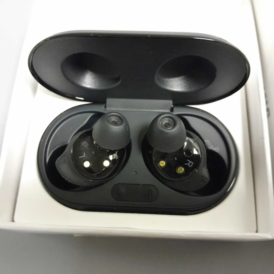 BOXED SAMSUNG GALAXY BUDS+ - BLACK