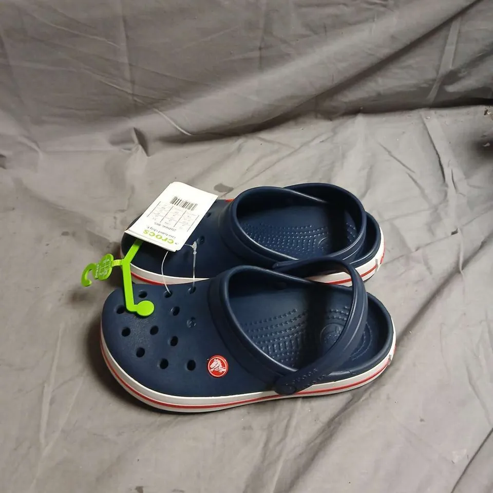 CROCS KIDS' NAVY CLOGS WITH BACK STRAP - SIZE CHILDS UK 4