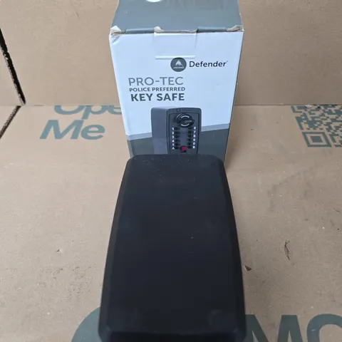 DEFENDER PRO-TEC KEY SAFE WITH KEYPAD