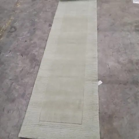 QUALITY DESIGNER AREA RUG - APPROXIMATELY 240X60CM