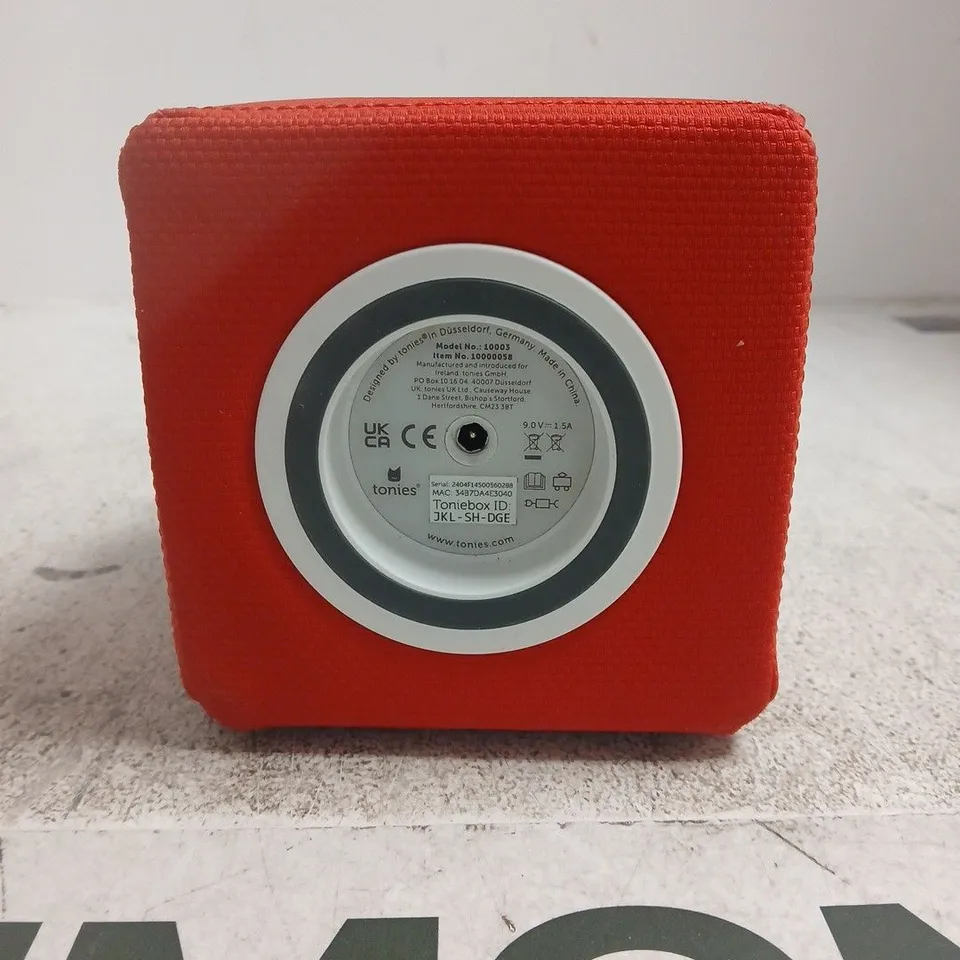RED TONIEBOX MODEL: 10003 UNBOXED