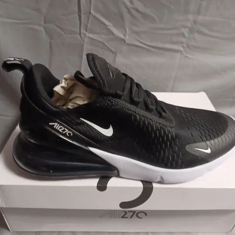 BOXED PAIR OF NIKE AIR MAX 270 – UK SIZE 10