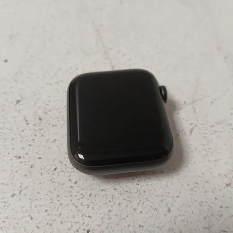 APPLE WATCH SERIES 6 44MM GPS ALUMINIUM SPACE GREY