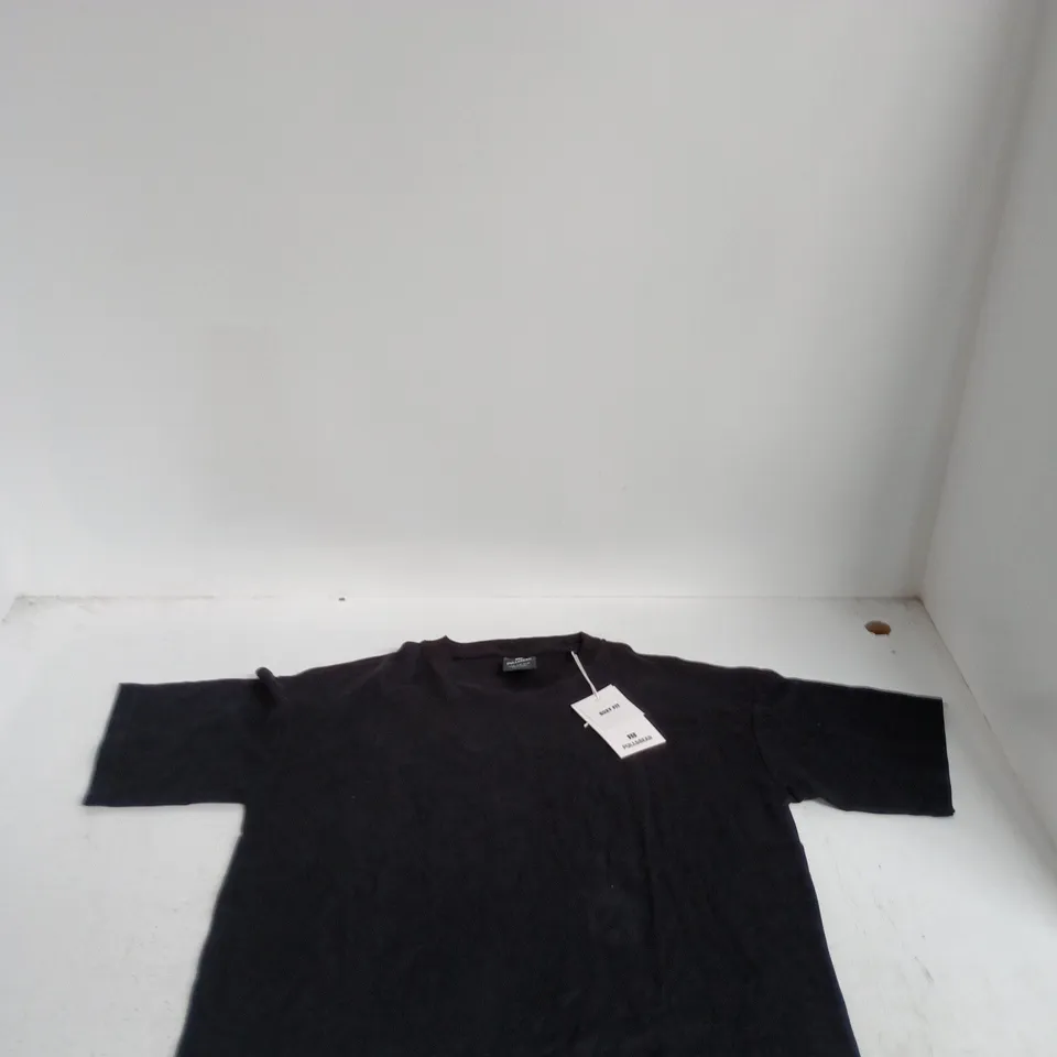 PULL&BEAR BLACK T-SHIRT – UK M (EU M, US M)